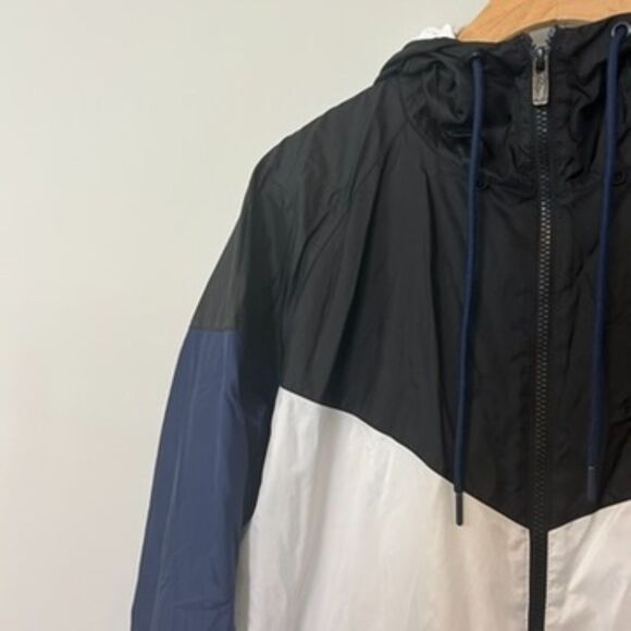 Nike Womens Windbreaker Size Large Long Sleeve Black White Full Zip-up - Picture 6 of 16